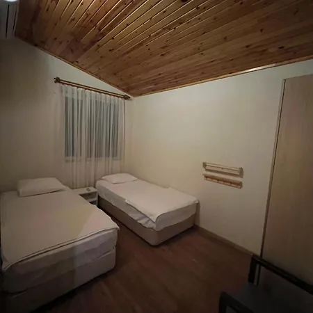 Kibala منتزه العطل Çıralı